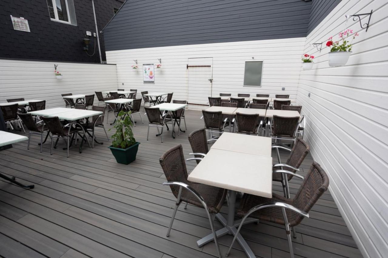 Logis-Hotel & Restaurant Le Carnot บอลเบค ภายนอก รูปภาพ