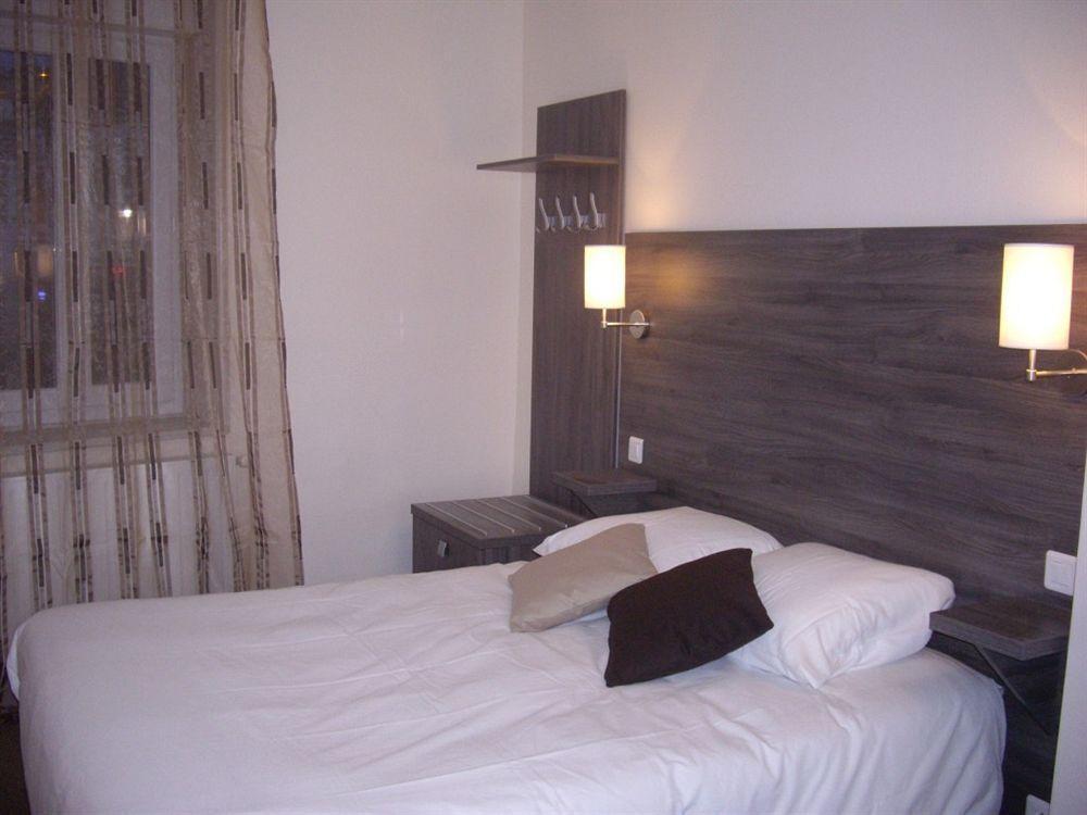Logis-Hotel & Restaurant Le Carnot บอลเบค ภายนอก รูปภาพ