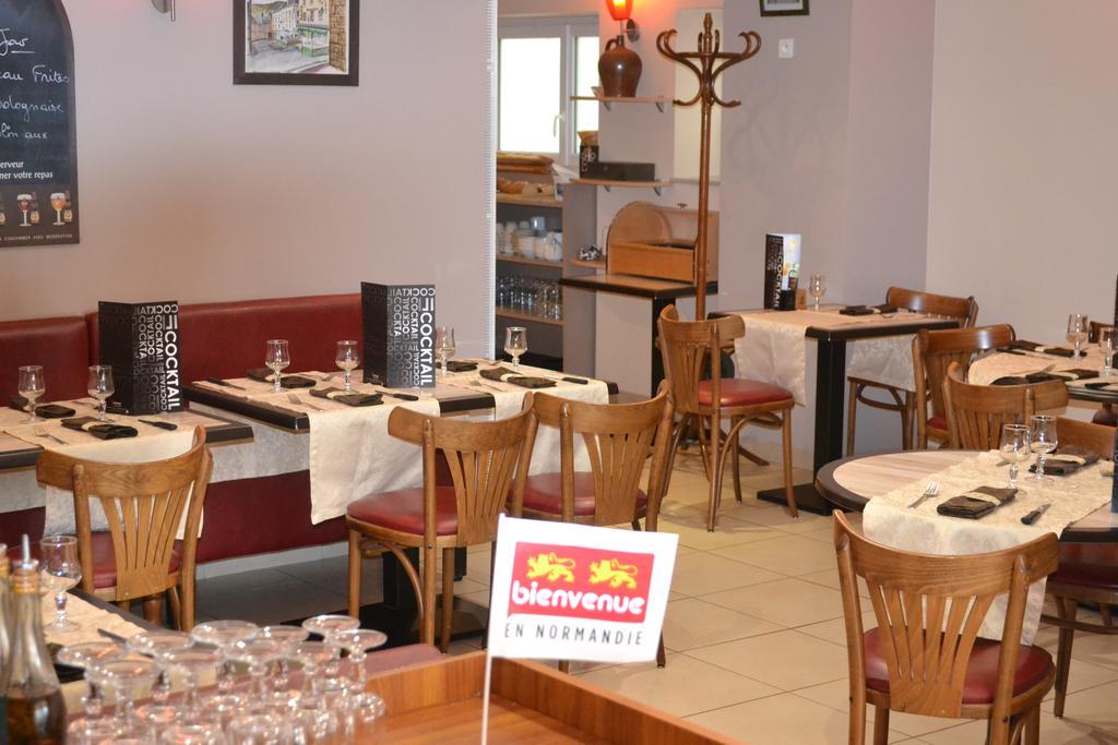 Logis-Hotel & Restaurant Le Carnot บอลเบค ภายนอก รูปภาพ