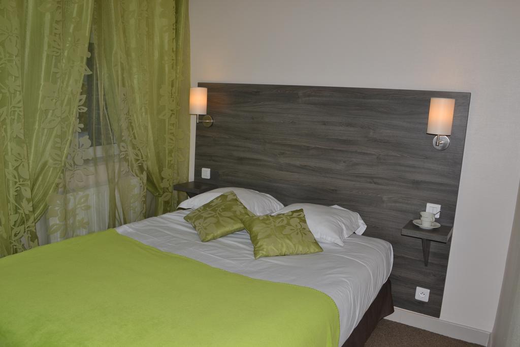 Logis-Hotel & Restaurant Le Carnot บอลเบค ภายนอก รูปภาพ