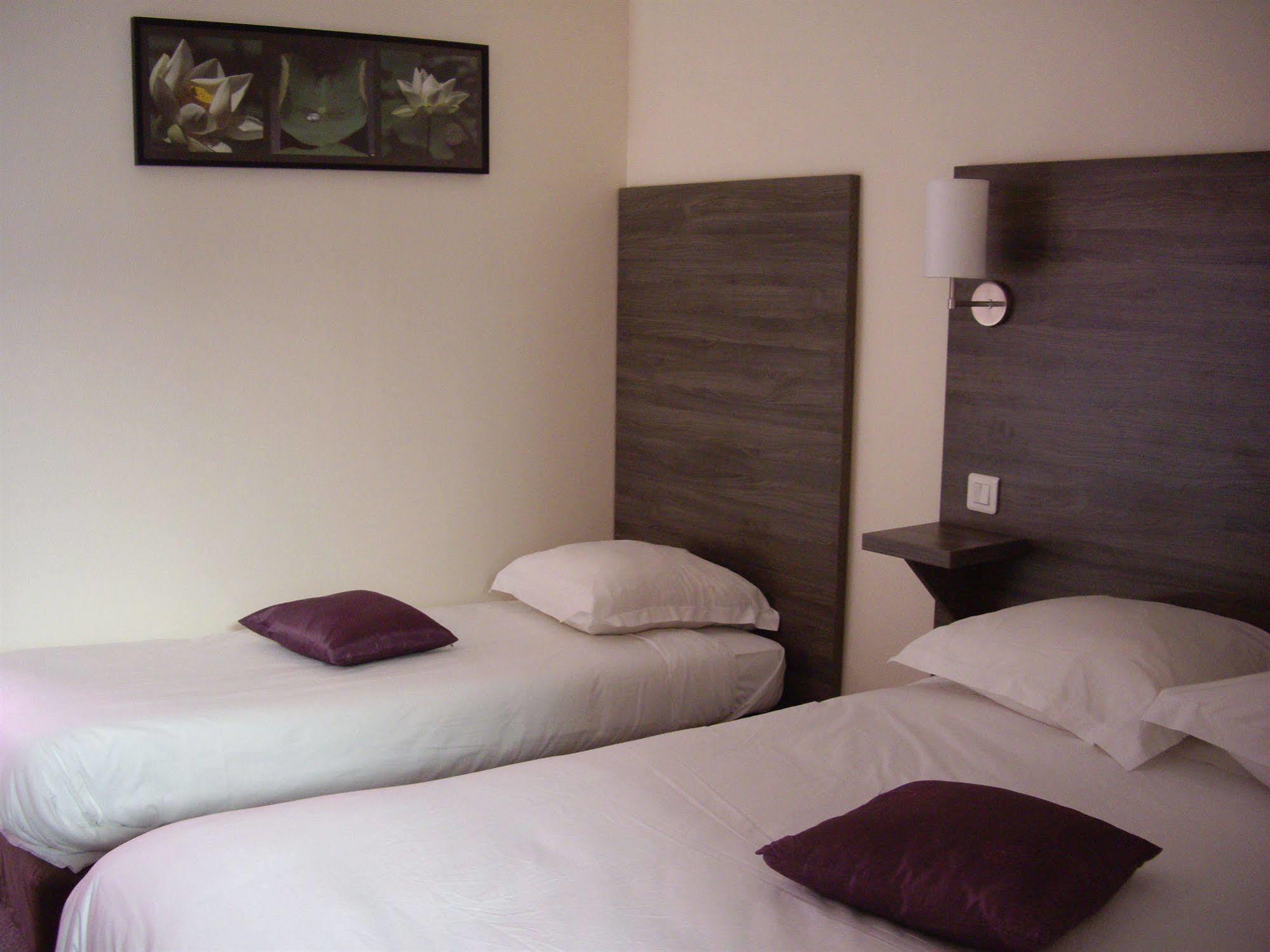 Logis-Hotel & Restaurant Le Carnot บอลเบค ภายนอก รูปภาพ